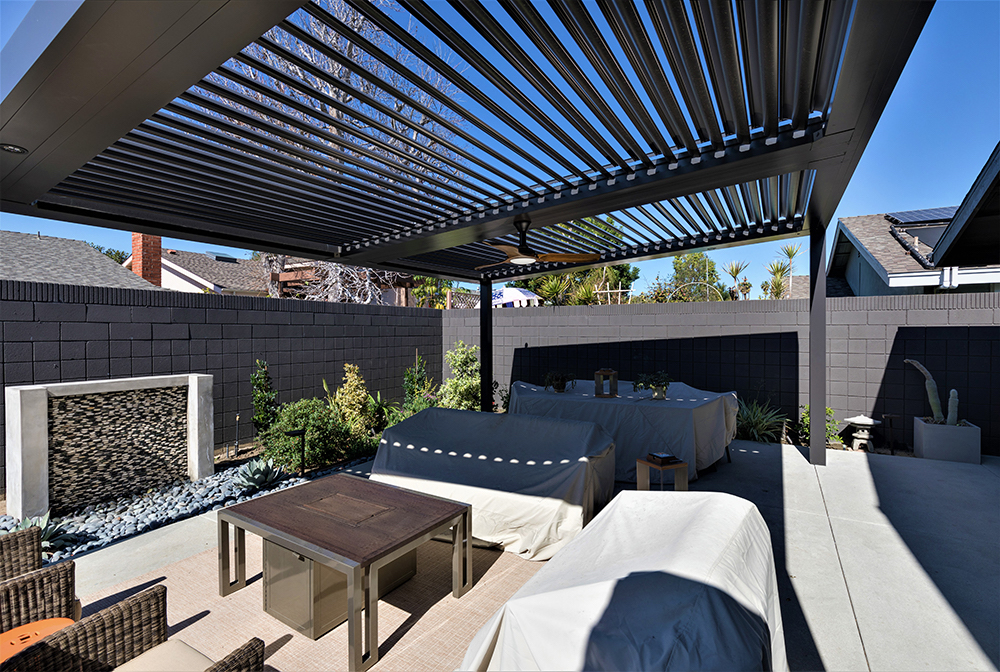 arcadia louvered pergola