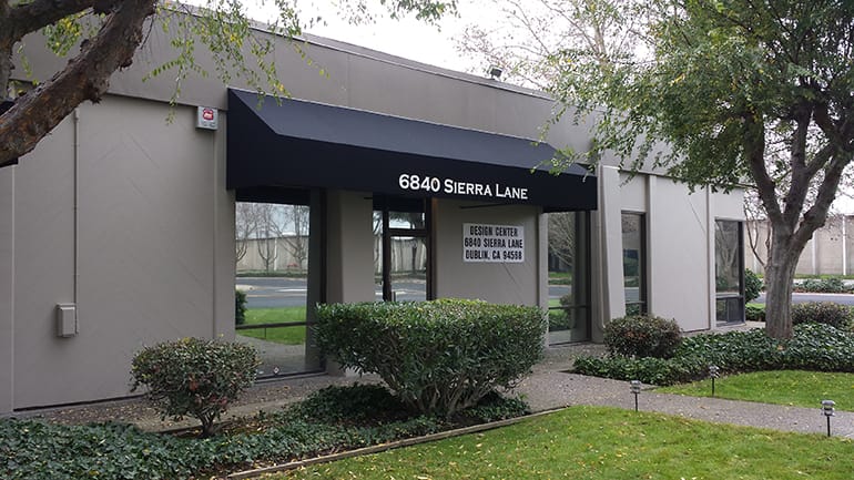 commercial awnings