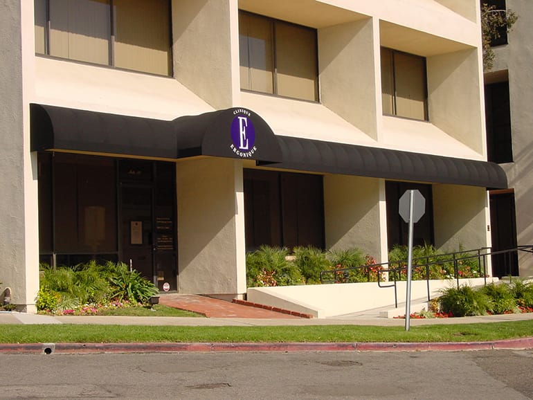 commercial awnings