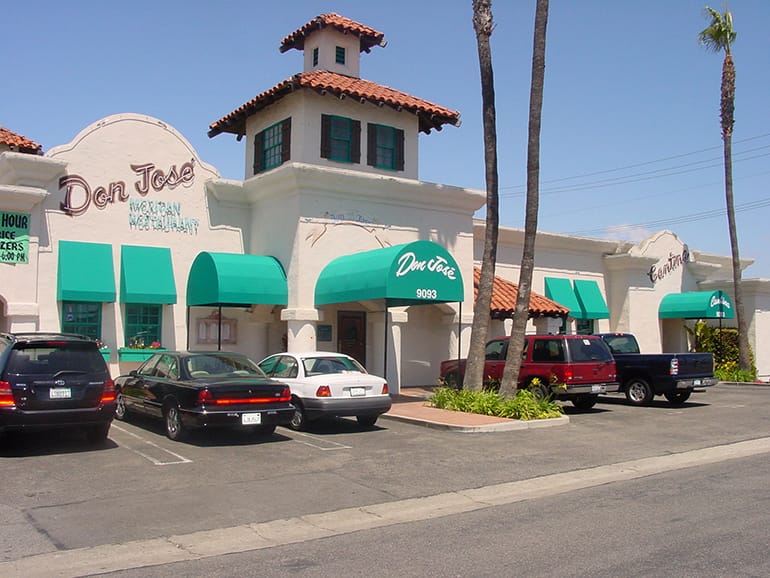 commercial awnings